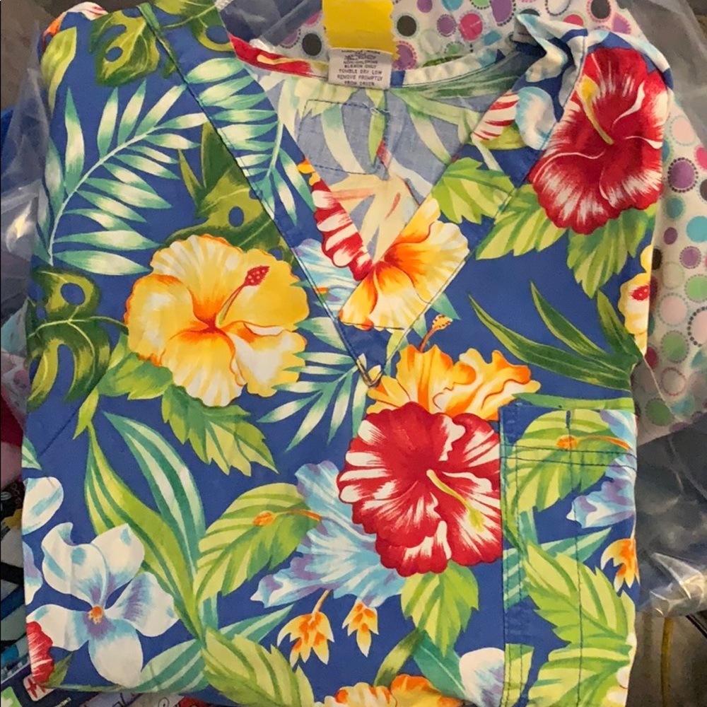 Scrub Top